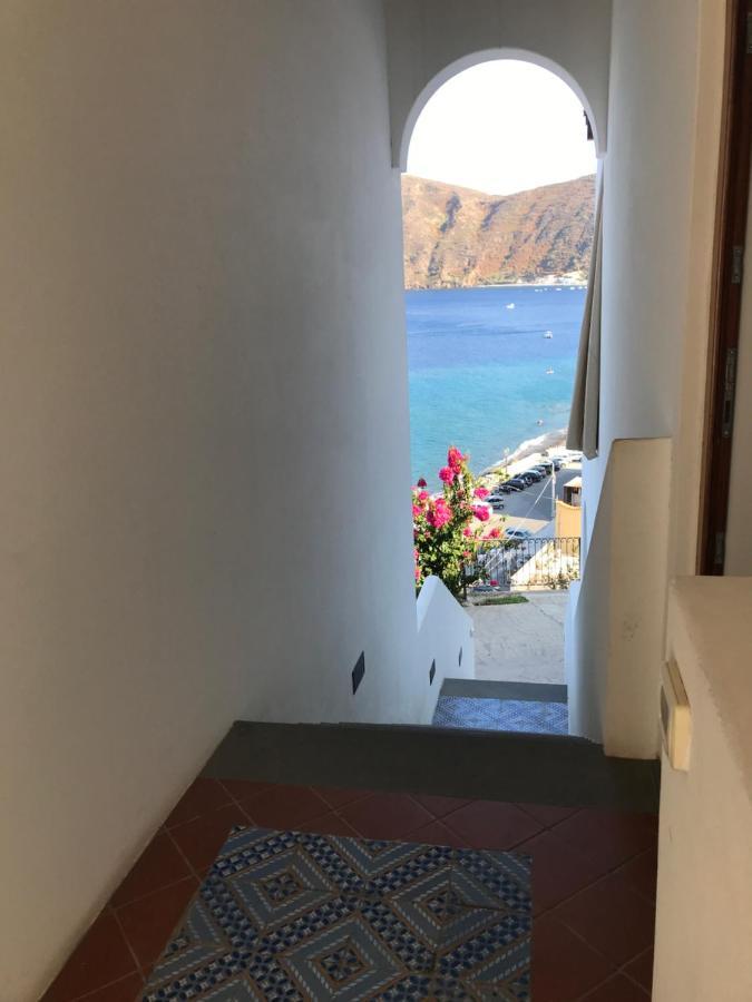 Oltremare Residence Hotel 리파리 외부 사진